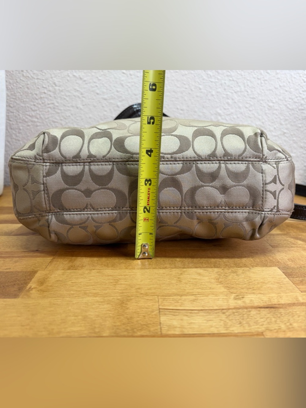 Coach Ashley Signature Hippie Crossbody Bag Khaki Mahogany Patent Leather F20111 - Picture 8 of 10